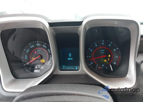 2013 Chevrolet Camaro 2Ls z USA, uszkodzony, nr VIN 2G1FA1E37D9108264